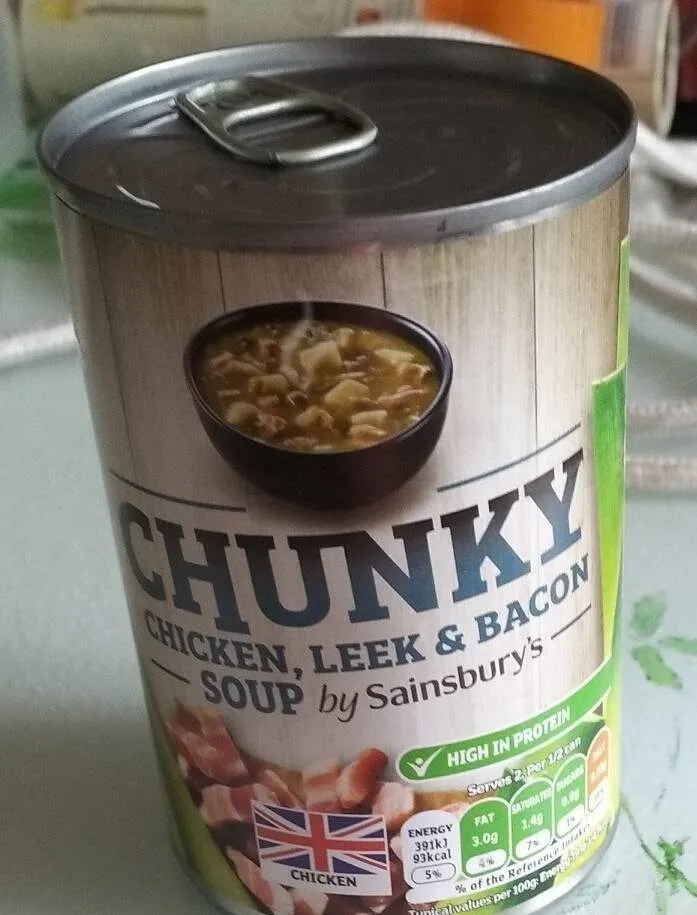 Chunky chicken leek and bacon soup