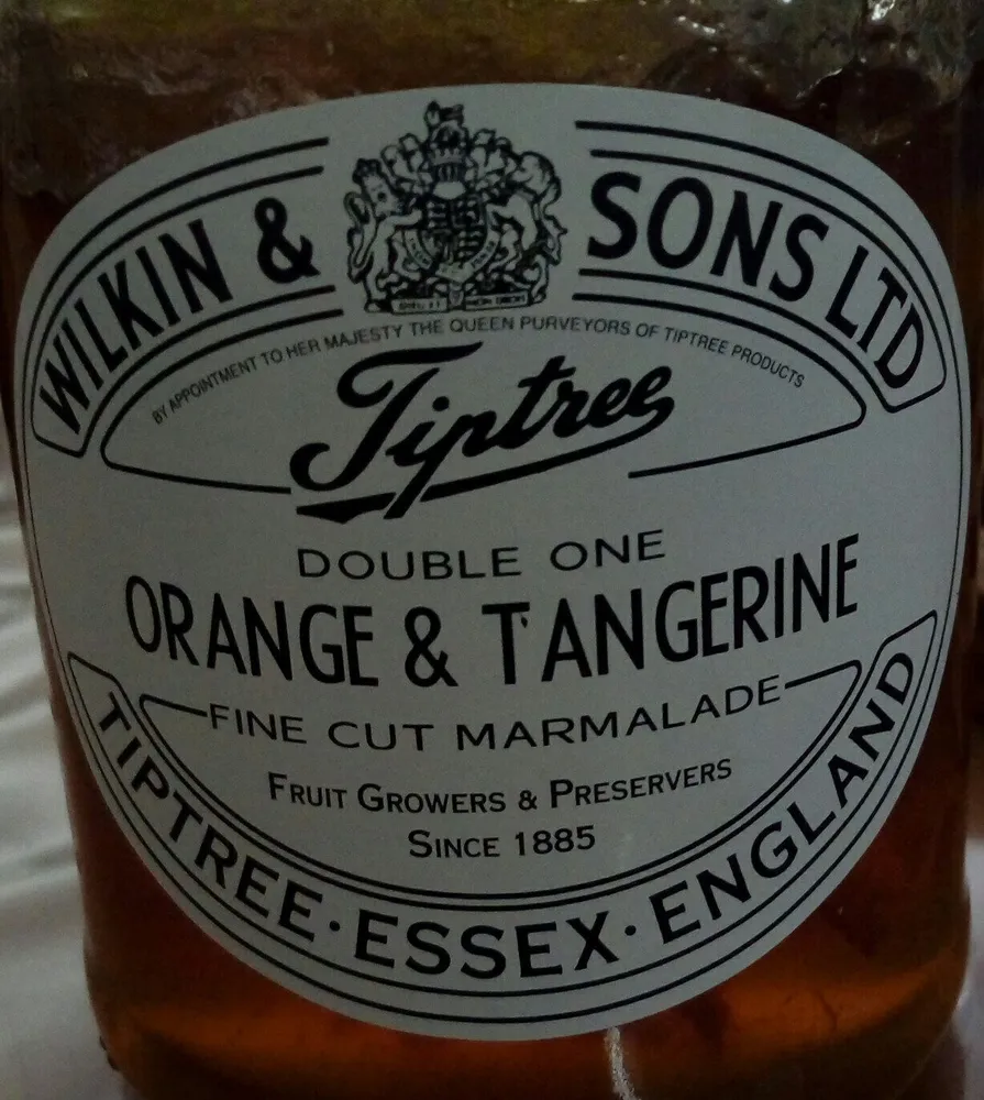 Marmelade D'oranges Et De Mandarines Avec écorce Fine