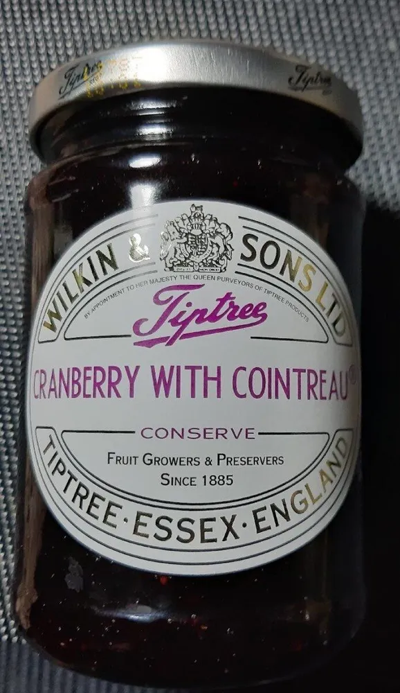 Cranberry with cointreau