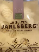 Sliced jarlsberg