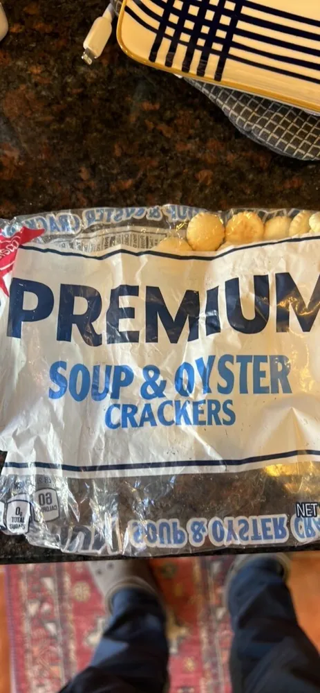 Premium Soup & Oyster Crackers