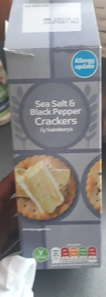 Sea Salt and Black Pepper Crackers