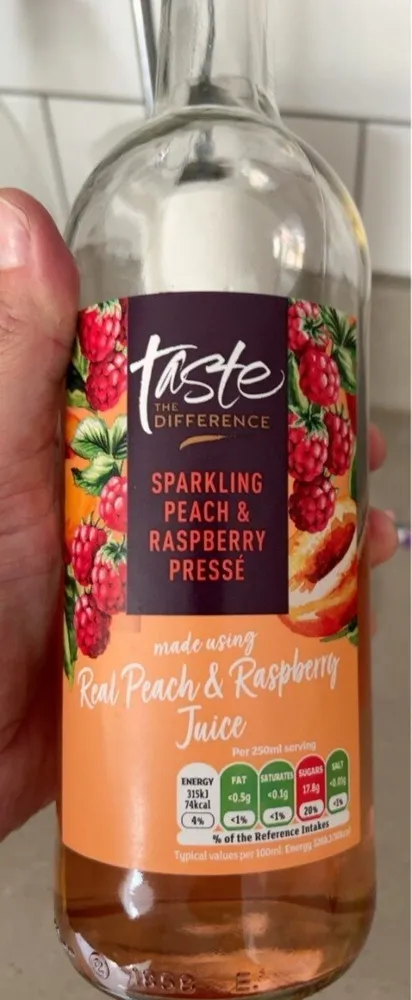 Sparkling Peach and Rasberry Presse