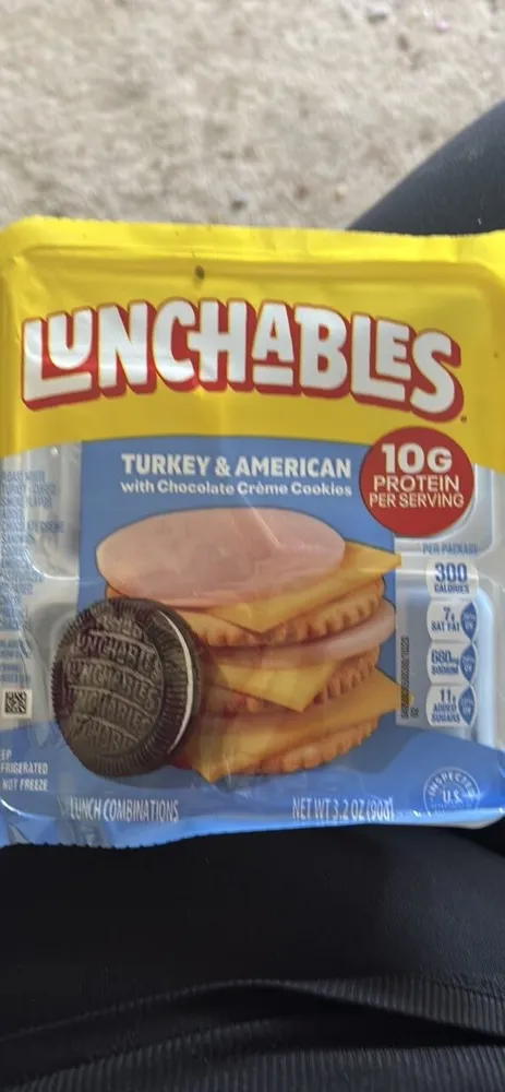 Turkey & American with Chocolate Crème Cookies