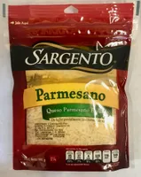 Queso parmesano rallado