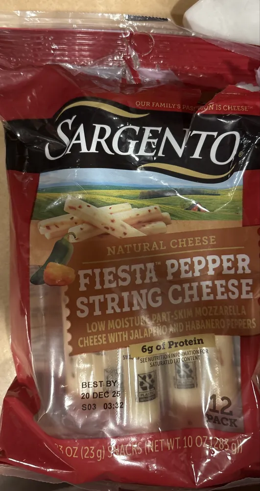 FIESTA PEPPER STRING CHEESE