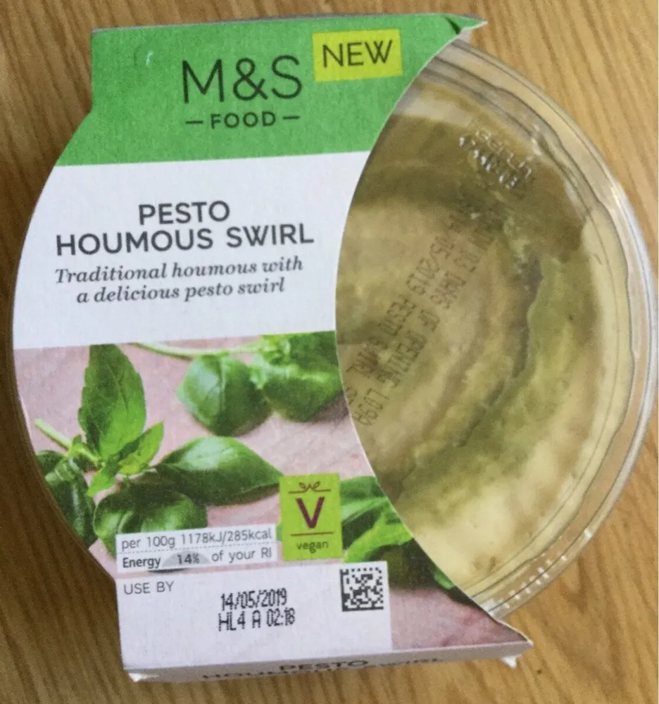 Pesto houmous swirl