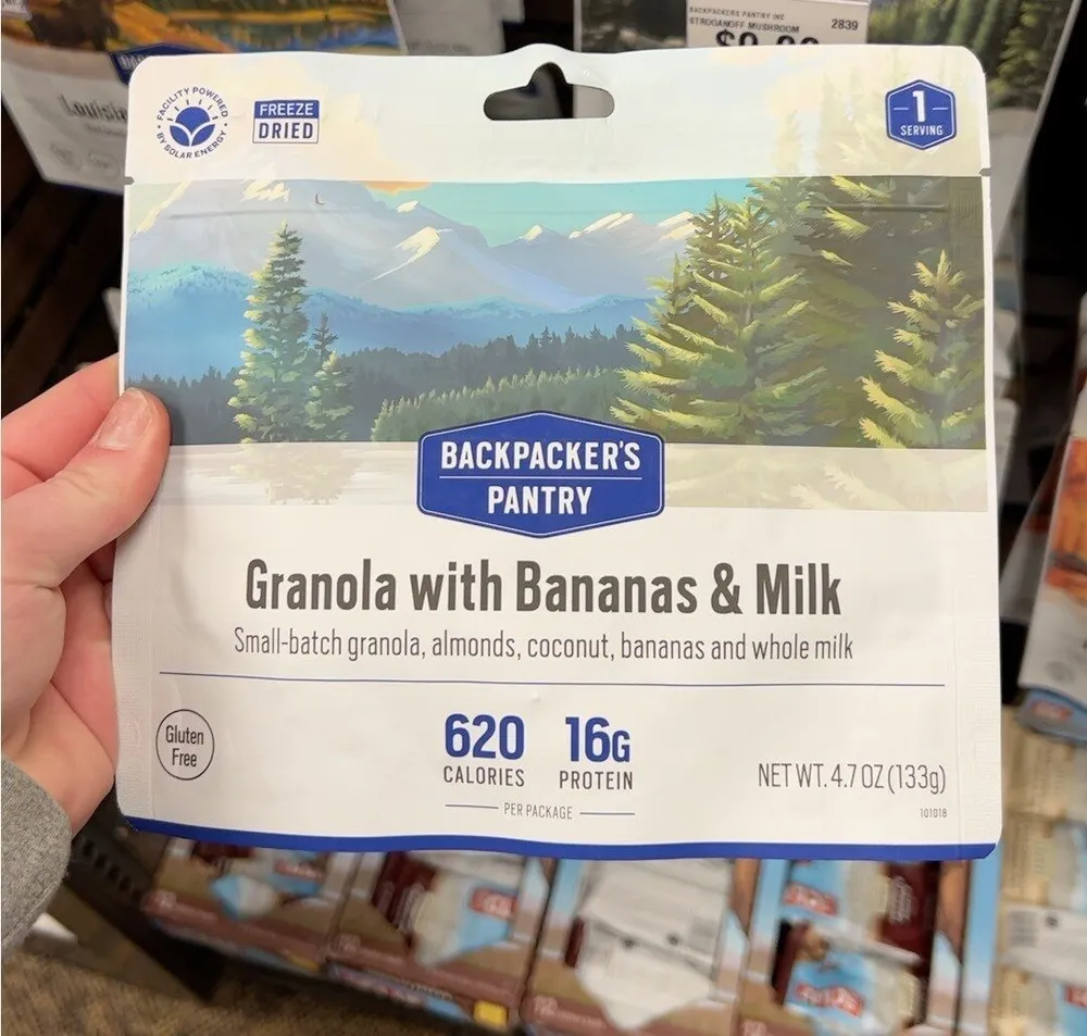 Granola with Bananas & Milk