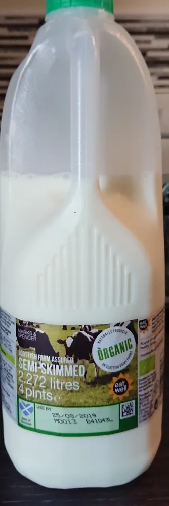 Organic semi-skimmed milk