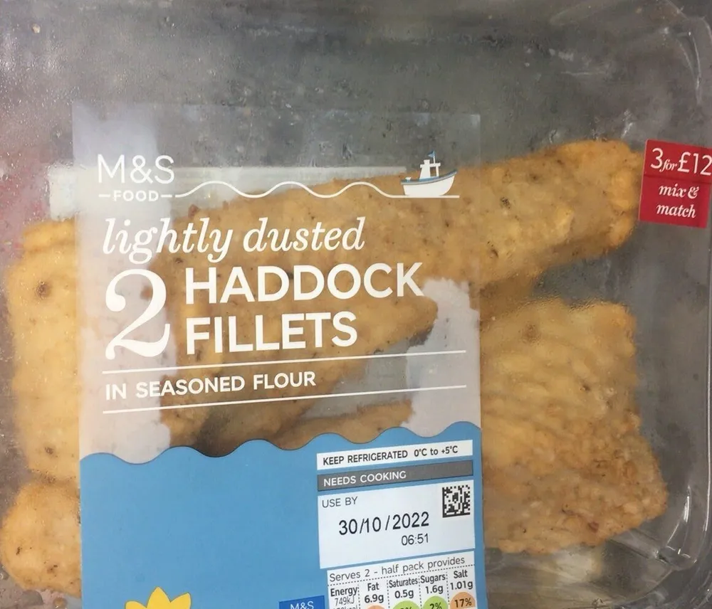 Lightly dusted haddock