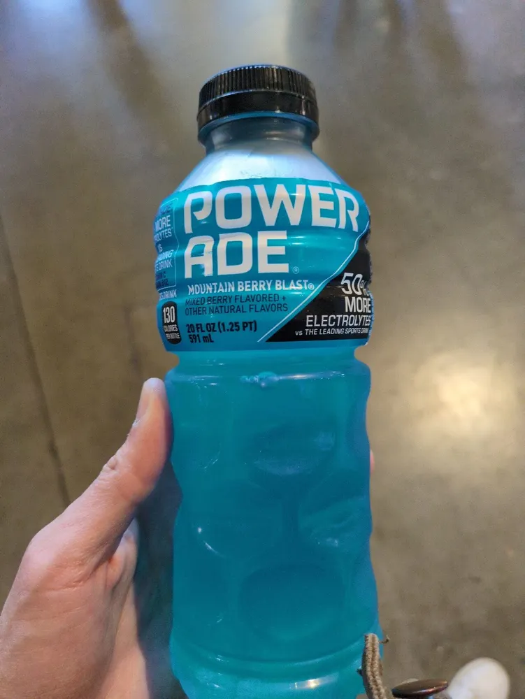 POWERade Mountain Berry Blast