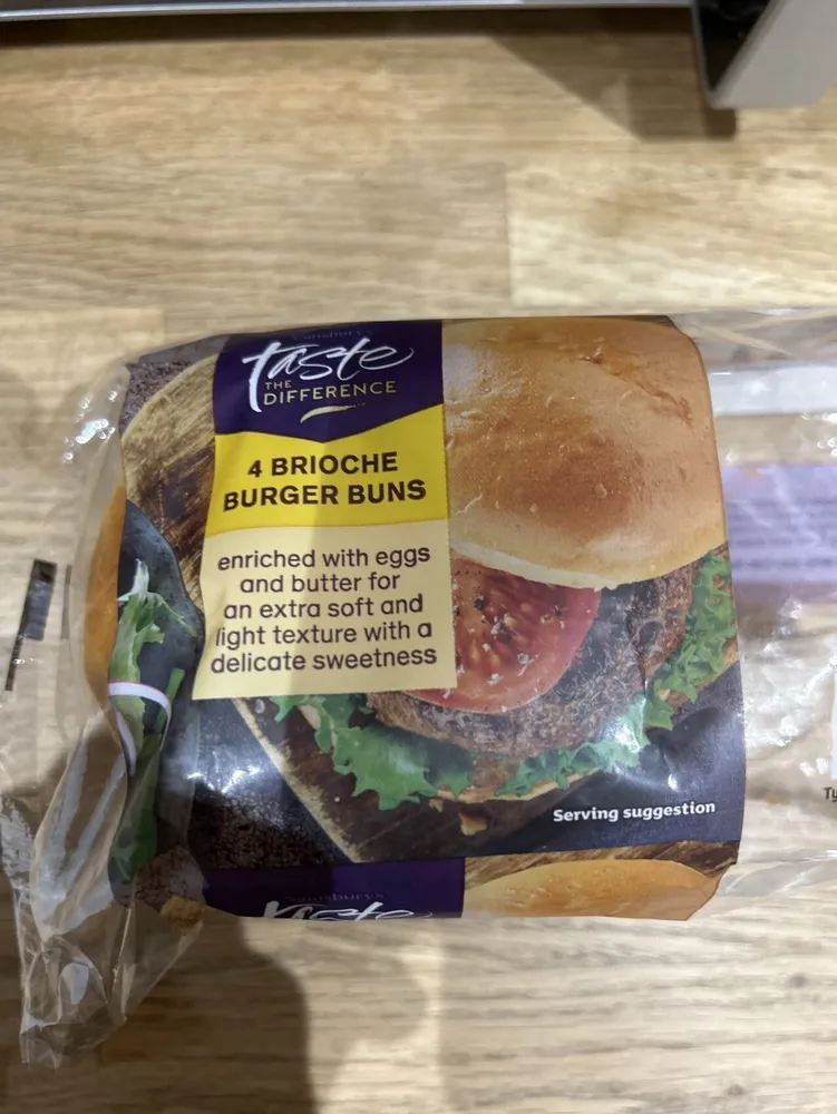 4 Brioche Burger Buns