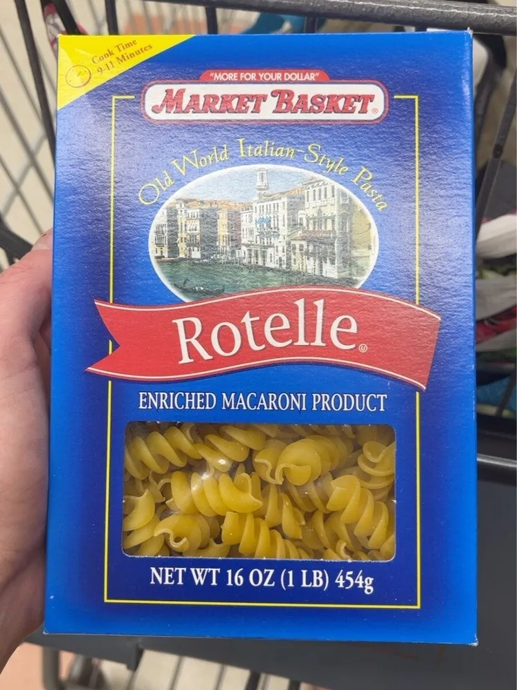 Rotelle Market Basket