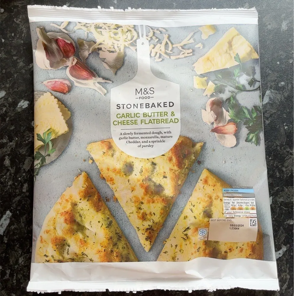 Stonebaked garlic butter and cheese flatbread
