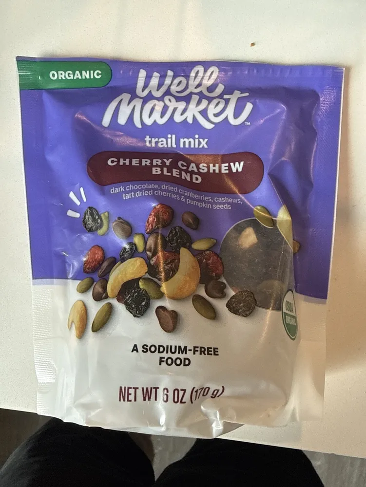 Cherry Cashew Blend Trail Mix