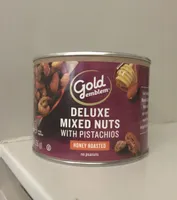 Deluxe mixed nuts with pistachios