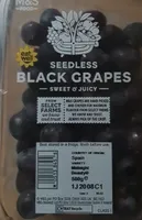 Black seedless grapes