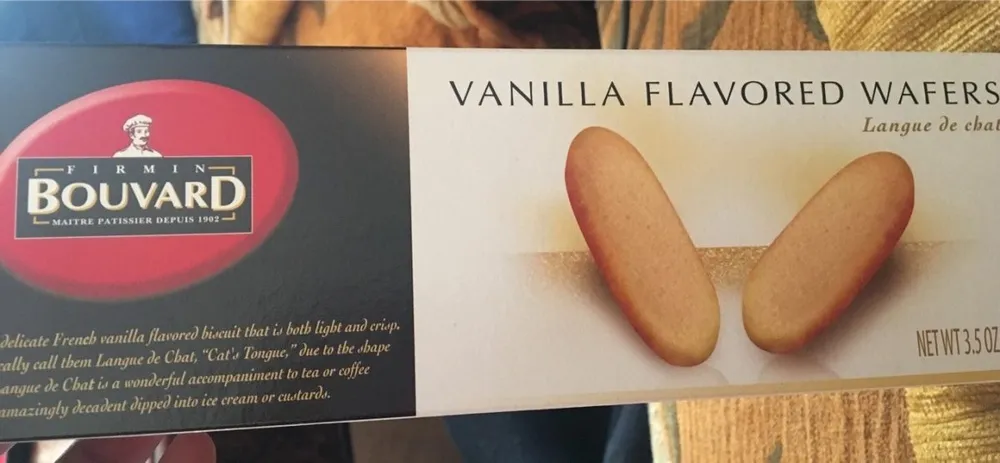 Vanilla flavored wafers langue de chat