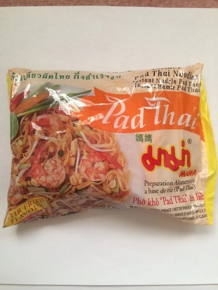 Pad thai instant noodles pcks thailand