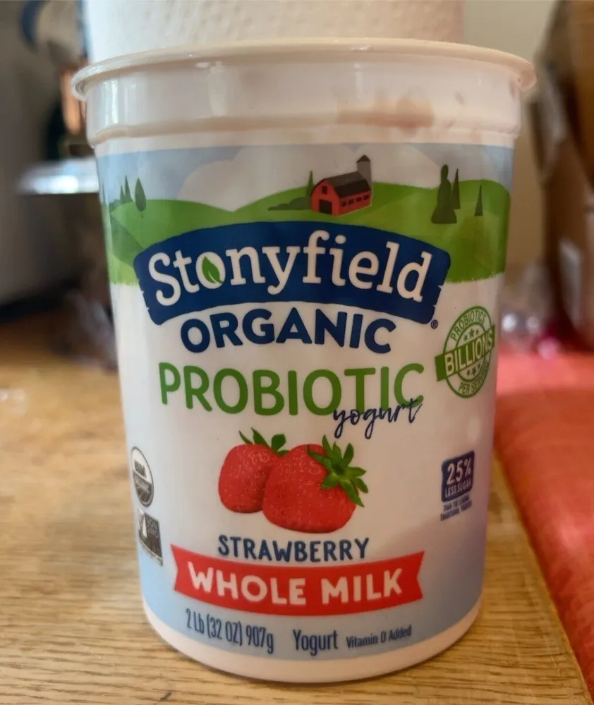 PROBIOTIC yogurt STRAWBERRY WHOLE MILK