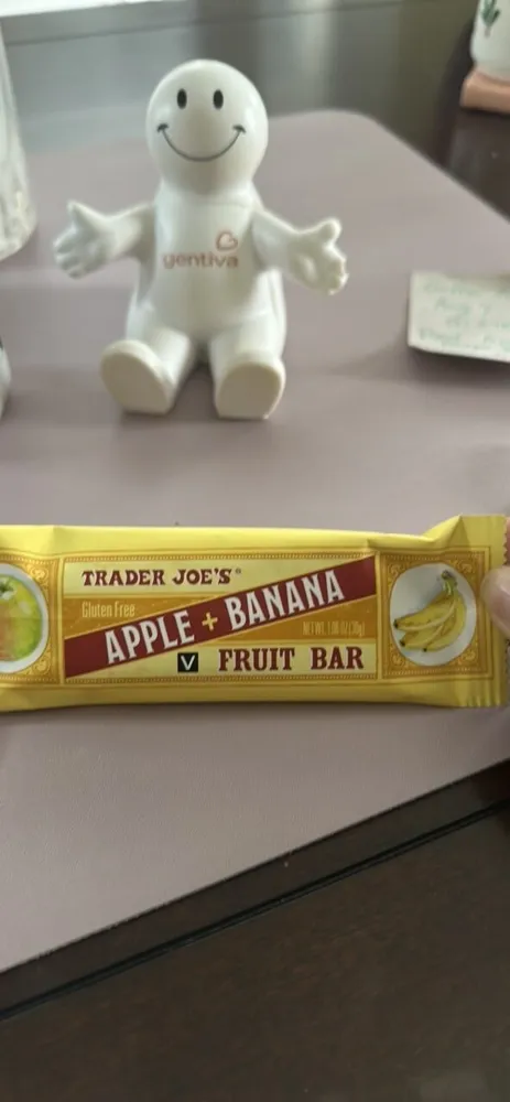 APPLE + BANANA FRUIT BAR