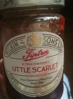 Little scarlet