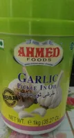 Garlic pickle in oil