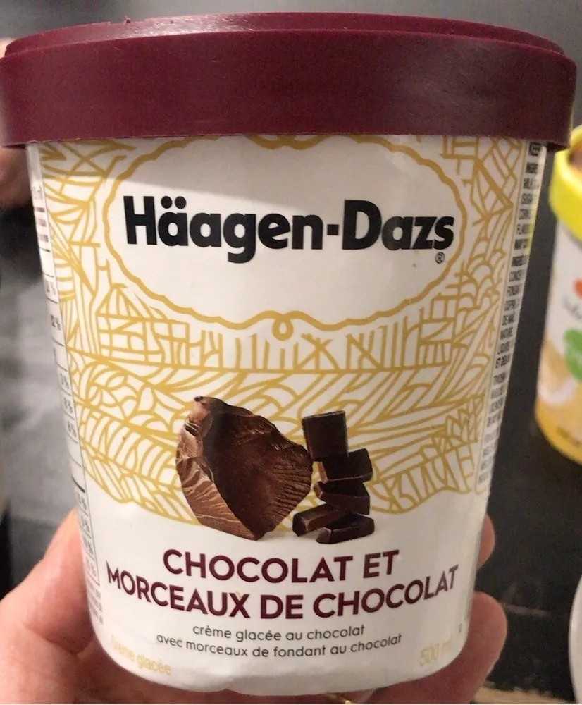 Chocolat et morceaux de chocolat