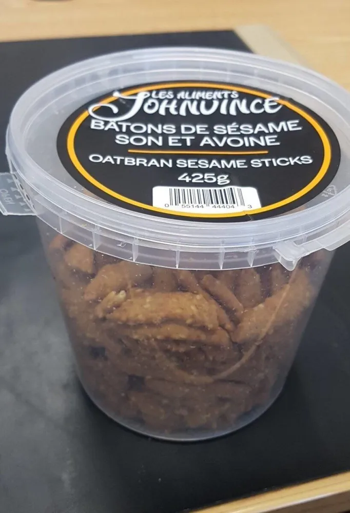 Oatbran sesame sticks