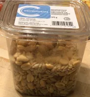 Manhattan snack mix