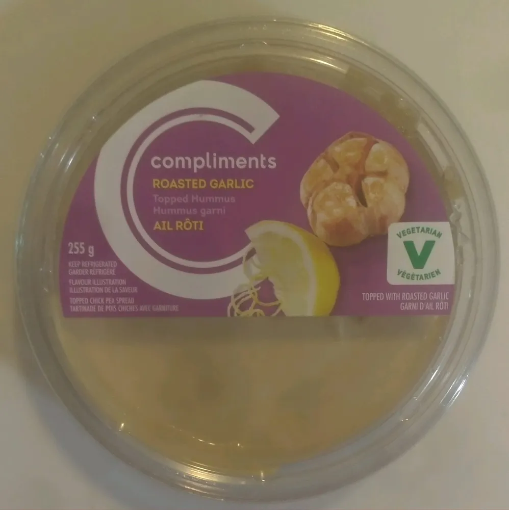 Roast Garlic-Topped Hummus