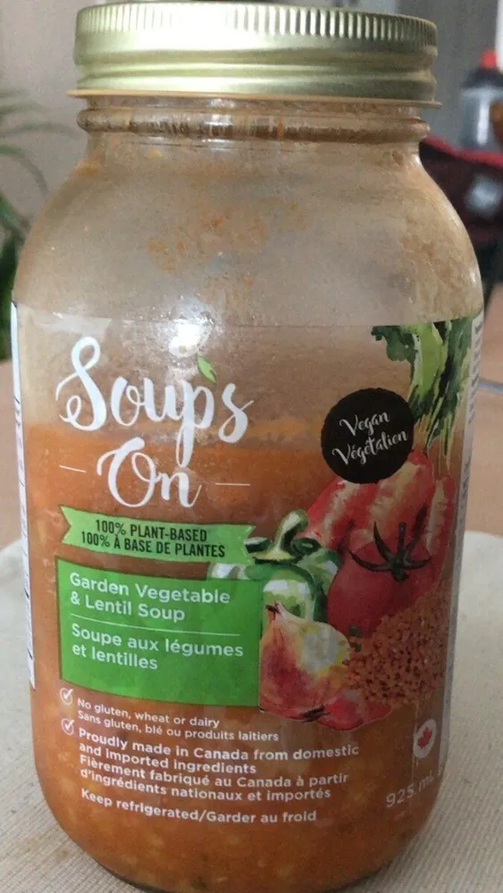 Garden vegetables lentil soup