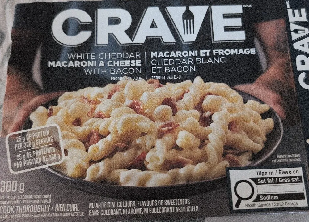 WHITE CHEDDAR MACARONI & CHEESE WITH BACON