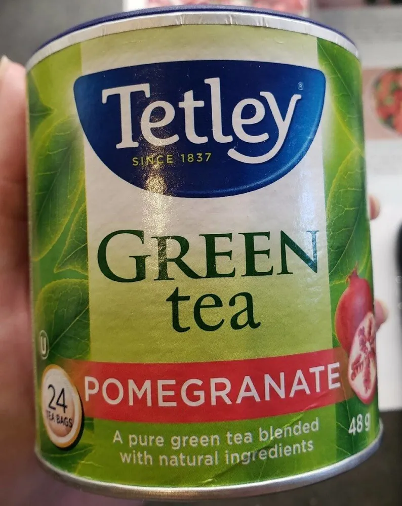 Pomegranate green tea