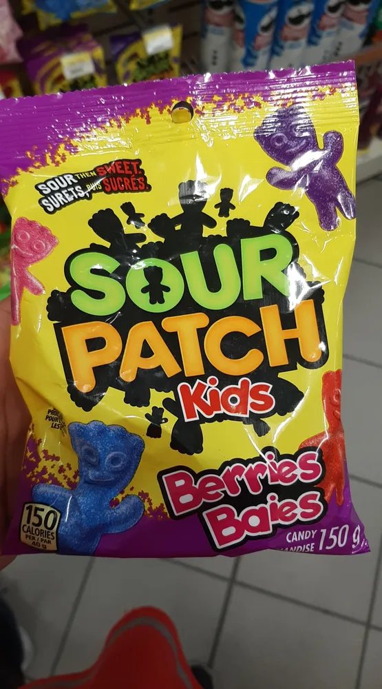 Sour patch kids berries