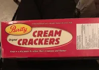 Cream crackers
