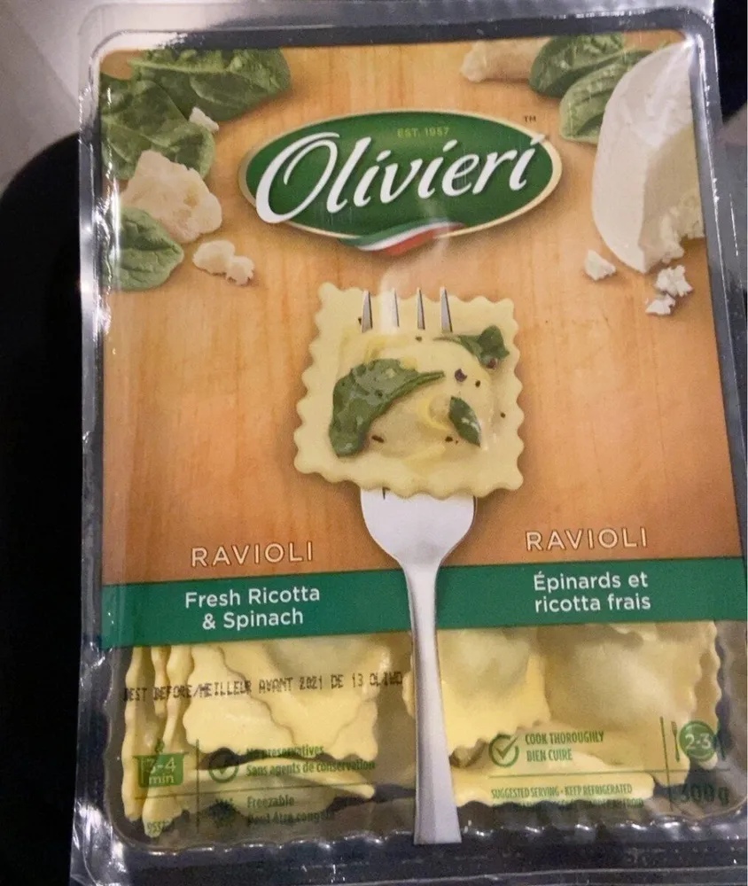 Épinards et ricotta frais raviolis