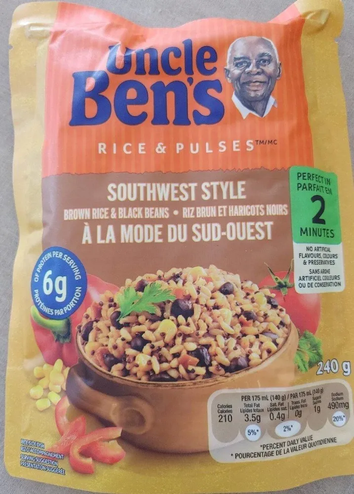 Riz brun et haricots noirs à la mode sud-ouest