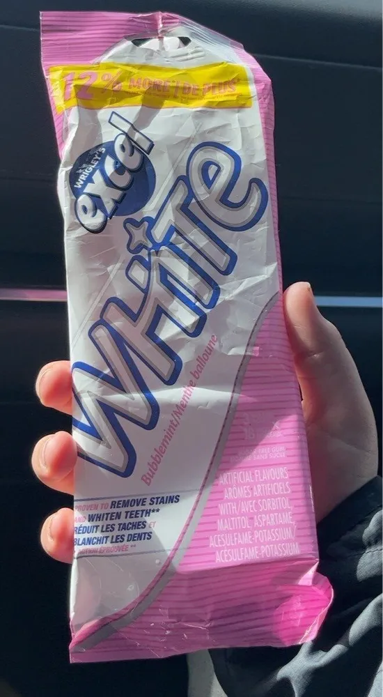 Excel white bubble gum