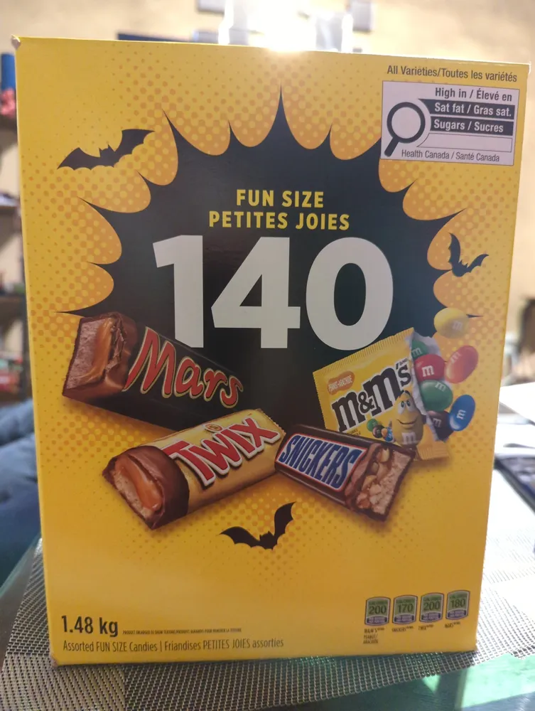 Assort fun size candies