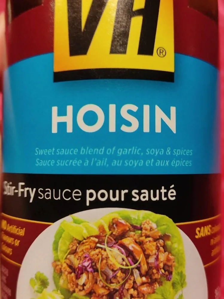 Hoisin sauce pour sauté
