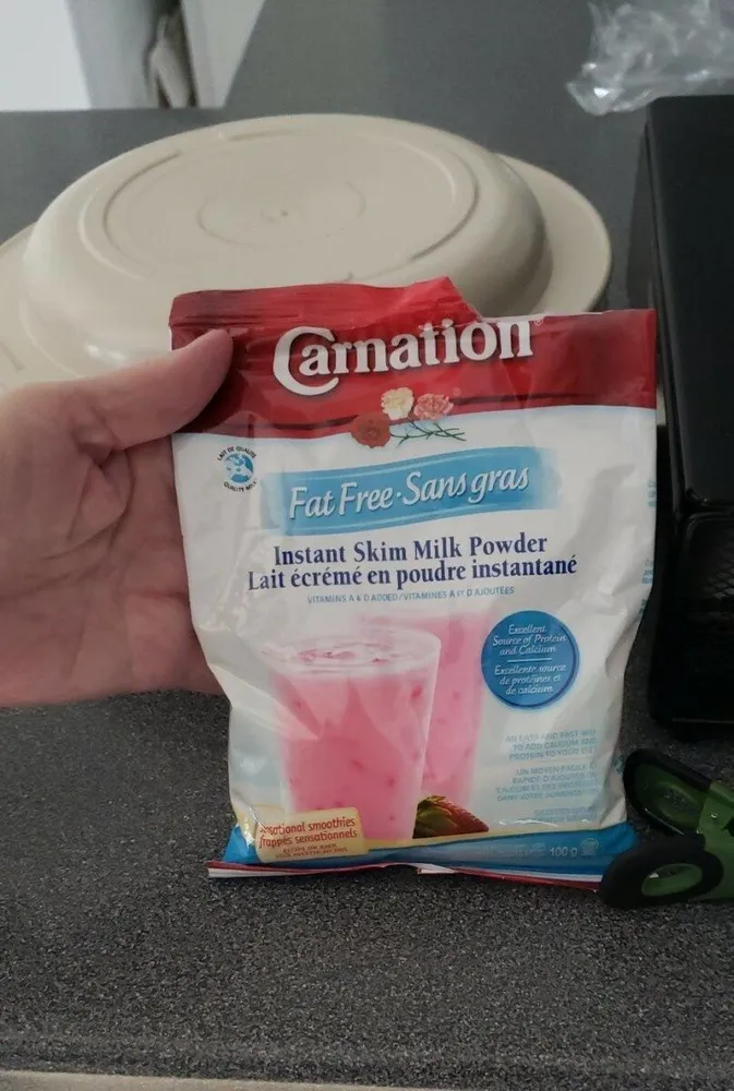 skin milk powder