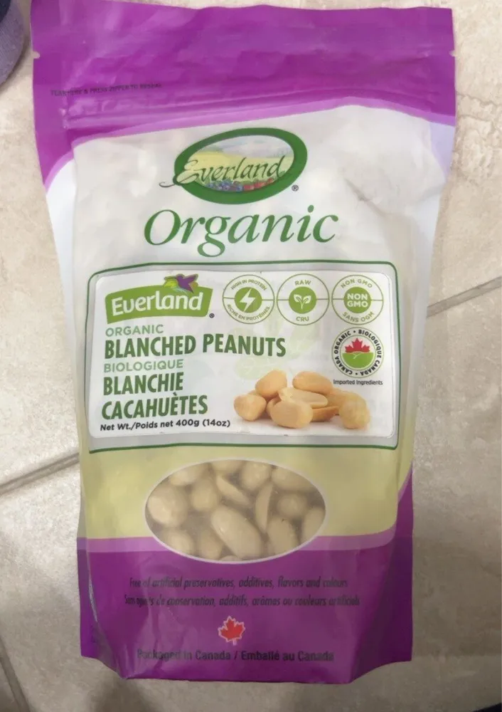 Organic blanched peanuts