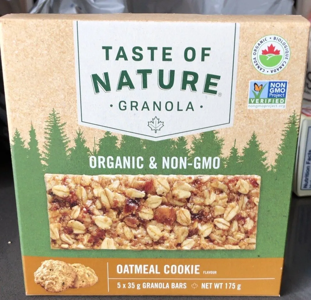 Granola Oatmeal Cookie Bar