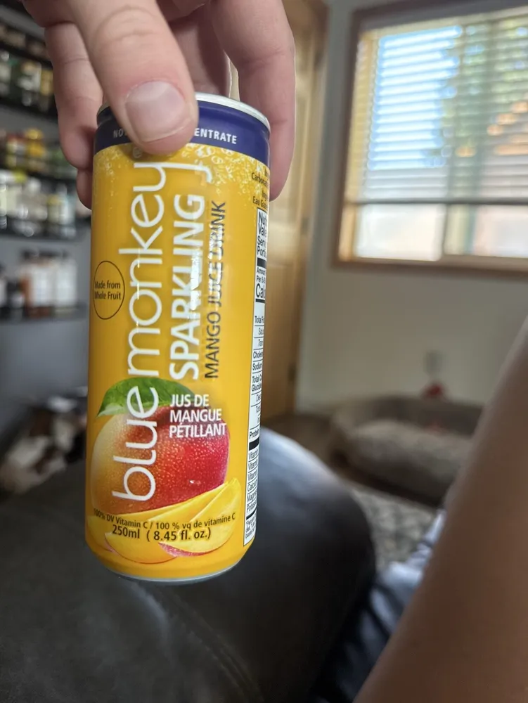 Sparkling mango Juice Drink