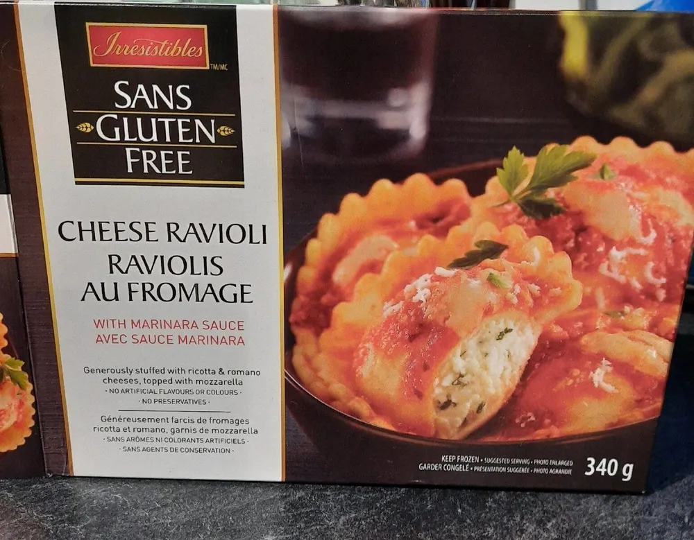 Raviolid au fromage avec sauce marinara
