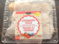 Strawberry Cheese puff pastry fruit bites