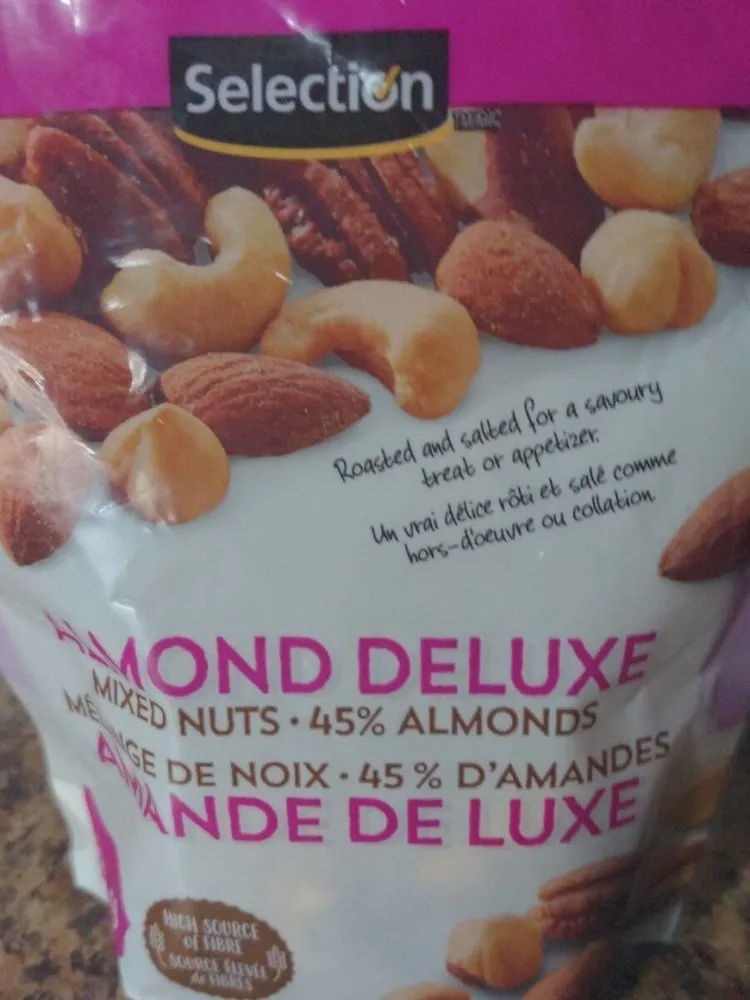 Almond deluxe