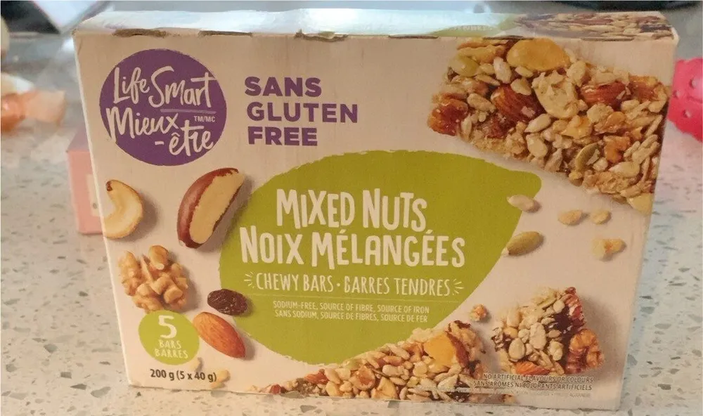 Noix melangees barres tendres