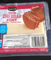 Fromage cheddar fort en tranches